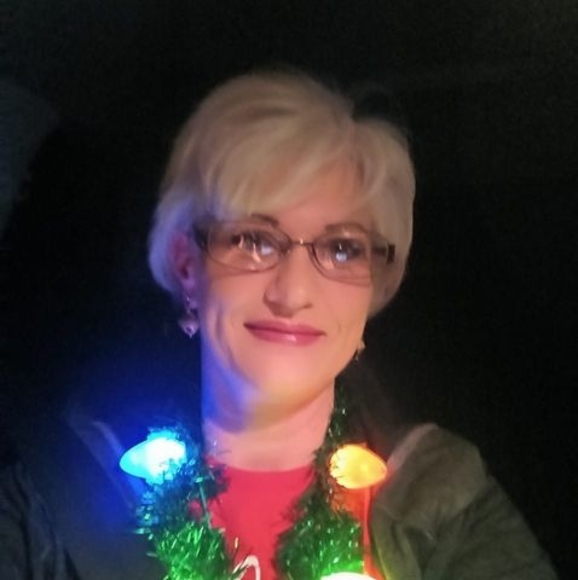 Meet your Posher, Kristie - Picture 1 of 1